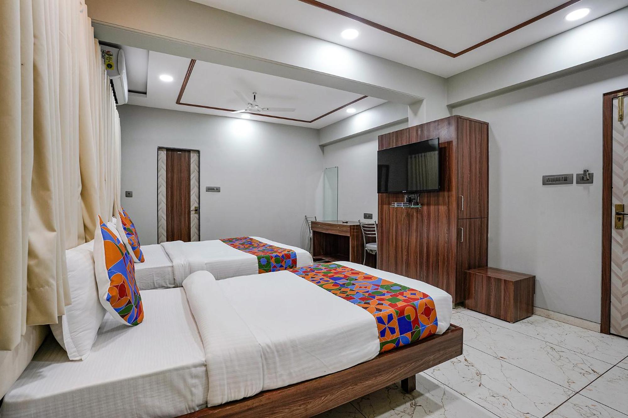 Fabhotel Grand Inn I - Ttc Industrial Area, Dighe 나비뭄바이 외부 사진